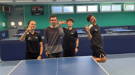 Championnat sénior de tennis de table
